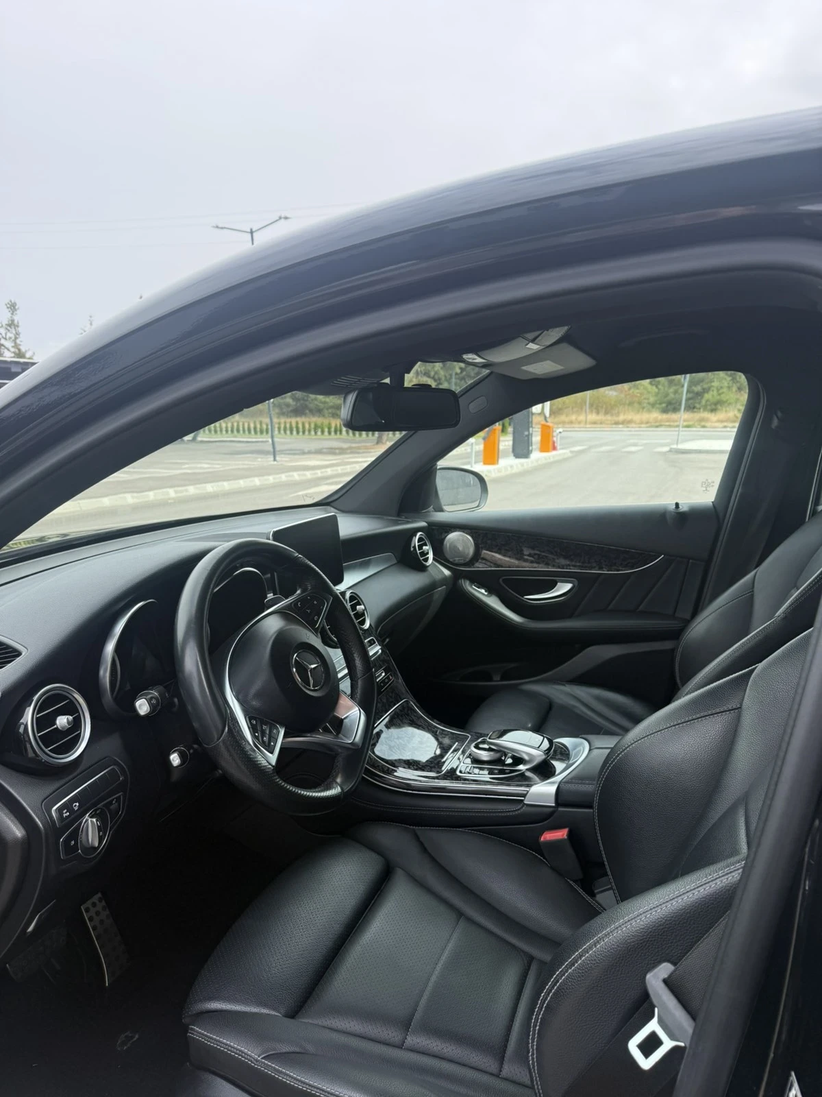 Mercedes-Benz GLC 250, снимка 8 - Автомобили и джипове - 56219771