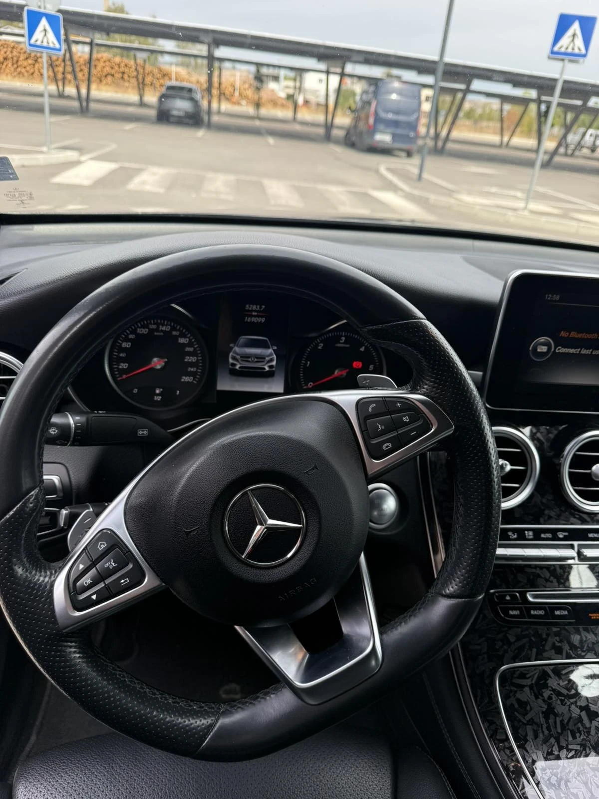 Mercedes-Benz GLC 250, снимка 11 - Автомобили и джипове - 56219771