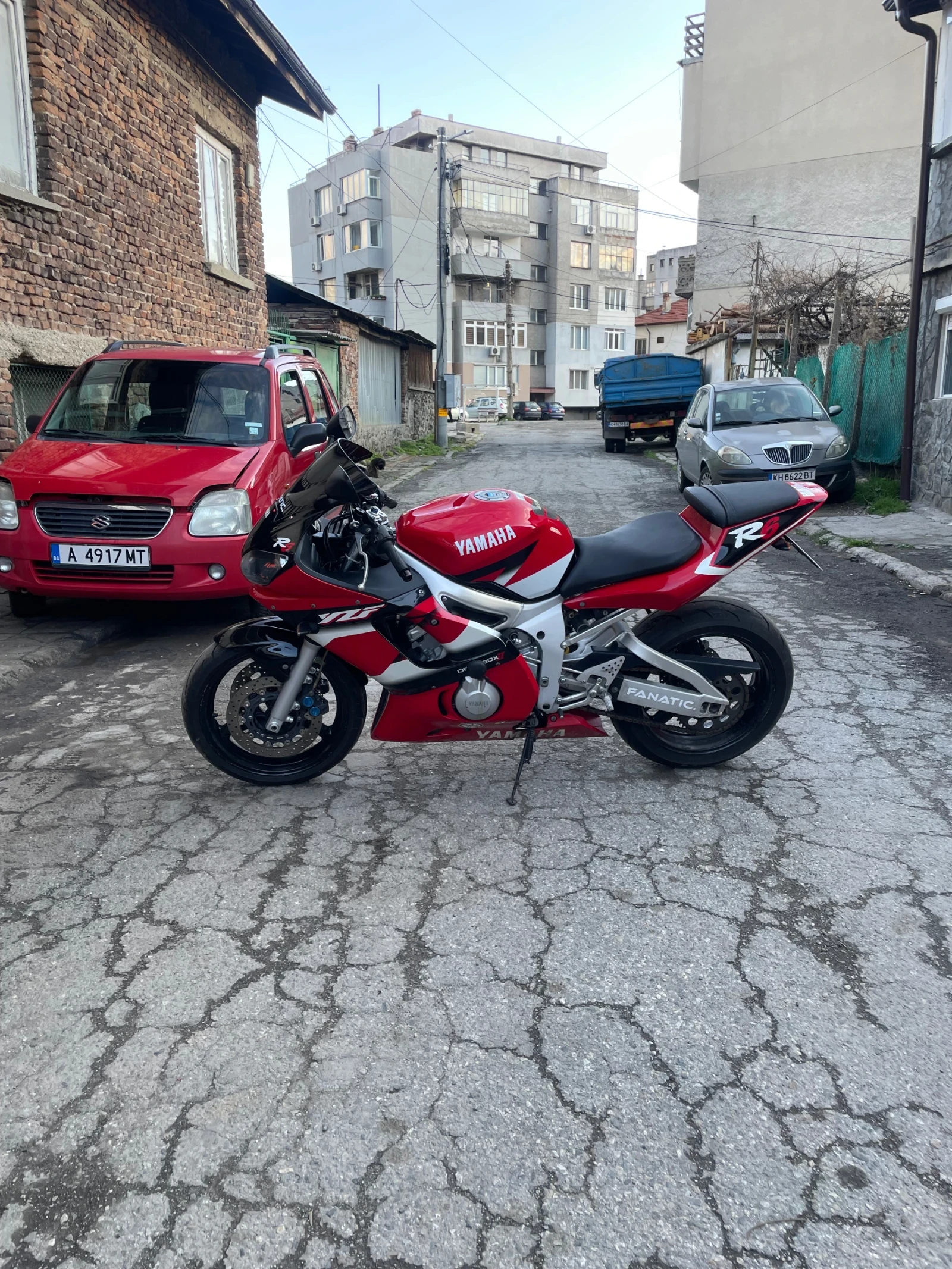 Yamaha YZF-R6  - изображение 2
