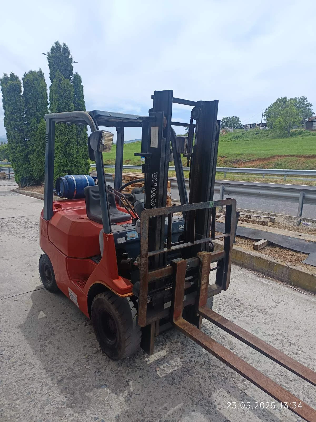  Toyota    | Mobile.bg   5