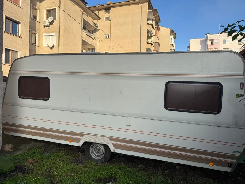 Каравана Dethleffs RN 5, снимка 3 - Каравани и кемпери - 53534025