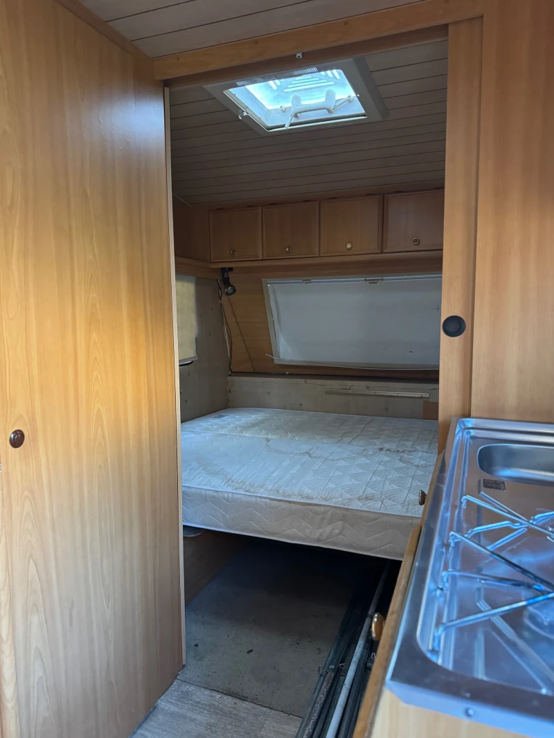 Каравана Dethleffs RN 5, снимка 9 - Каравани и кемпери - 53534025