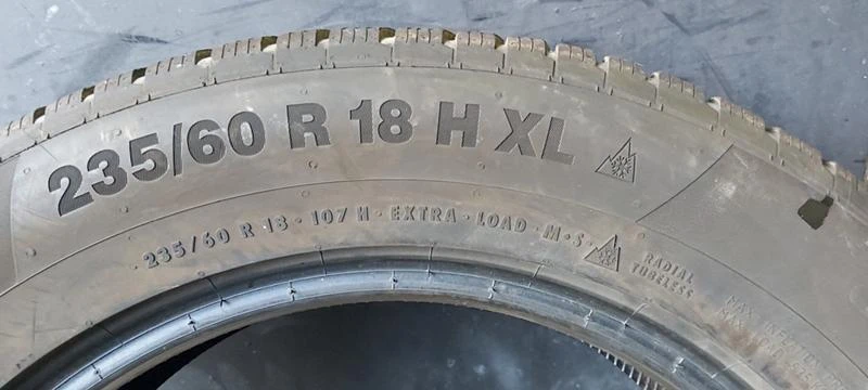 Гуми Зимни 235/60R18, снимка 7 - Гуми и джанти - 34707461