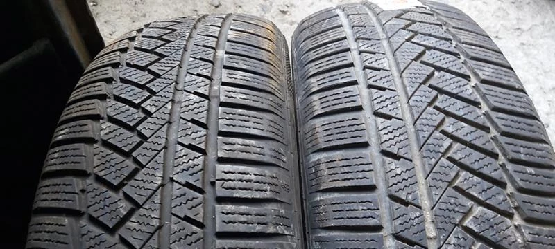 Гуми Зимни 235/60R18, снимка 3 - Гуми и джанти - 34707461