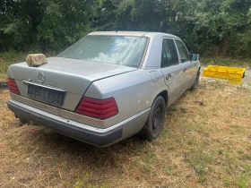 Mercedes-Benz 124, снимка 2