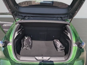 Peugeot 308 GT 1, 6 Plug-in HY 2WD 225 e-EAT8 E6 // 2304057, снимка 13