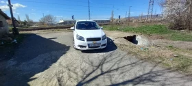 Chevrolet Aveo 1.2-16v 80hp. Газ, снимка 7