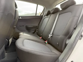 Hyundai I20 1.1CRDI-Климатик Ел пакет Мулти волан, снимка 11