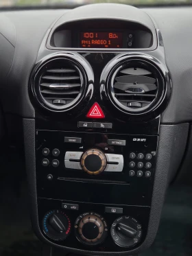 Opel Corsa 1.2i Газов инж. Отлична, снимка 10
