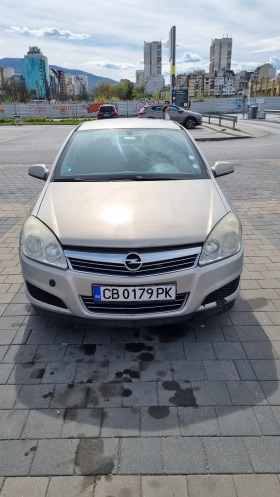 Opel Astra 1.6i, снимка 1 - Автомобили и джипове - 45147476