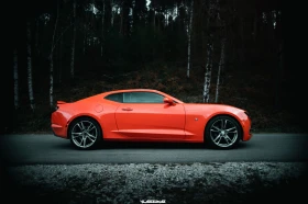 Chevrolet Camaro 6.2 SS, снимка 15