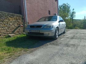 ������ Opel Astra