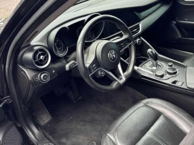 Alfa Romeo Giulia * Q4 * ZF8 * ПОДГРЕВИ * АВТОКРЕДИТ | Auto.bg — изображение 5