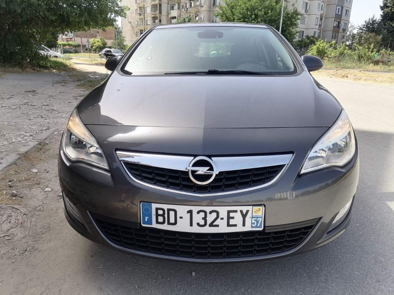Opel Astra 1, 4 16v, снимка 1 - Автомобили и джипове - 46322238