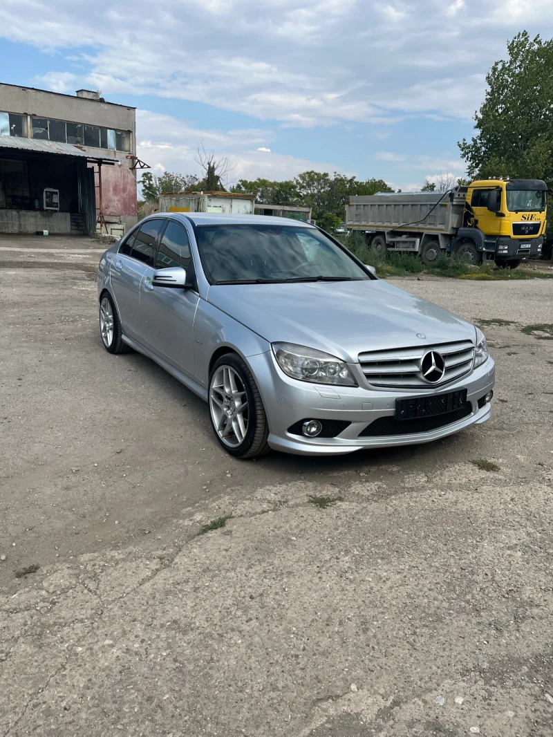 Mercedes-Benz C 220 AMG Paket Navi, снимка 3 - Автомобили и джипове - 47840359