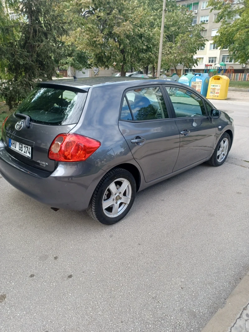 Toyota Auris, снимка 3 - Автомобили и джипове - 47900526