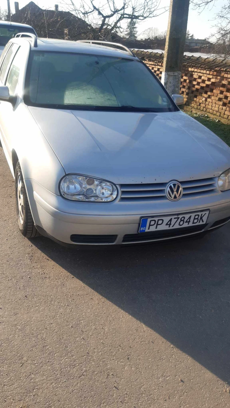 VW Golf, снимка 2 - Автомобили и джипове - 48381622