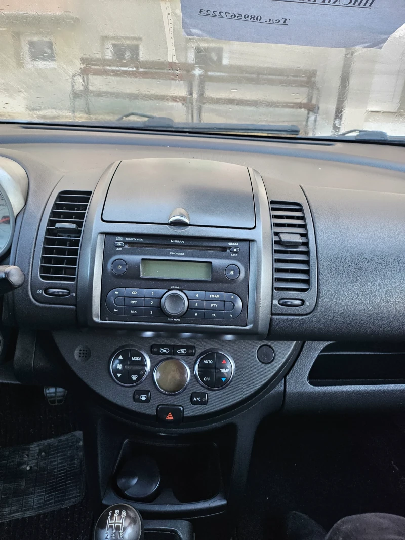 Nissan Note, снимка 6 - Автомобили и джипове - 48544423