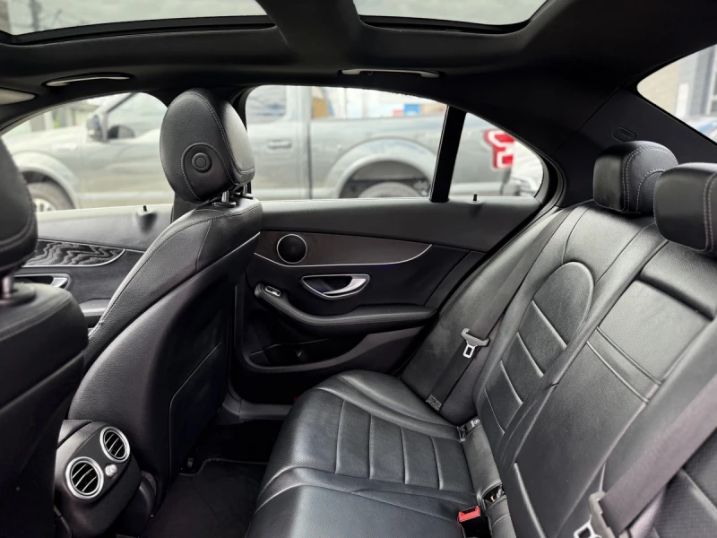 Mercedes-Benz C 300 AMG* * , ПАНОРАМА* , ПОДГРЕВИ* , AMBIENT* , MЪРТВА, снимка 15 - Автомобили и джипове - 52450597