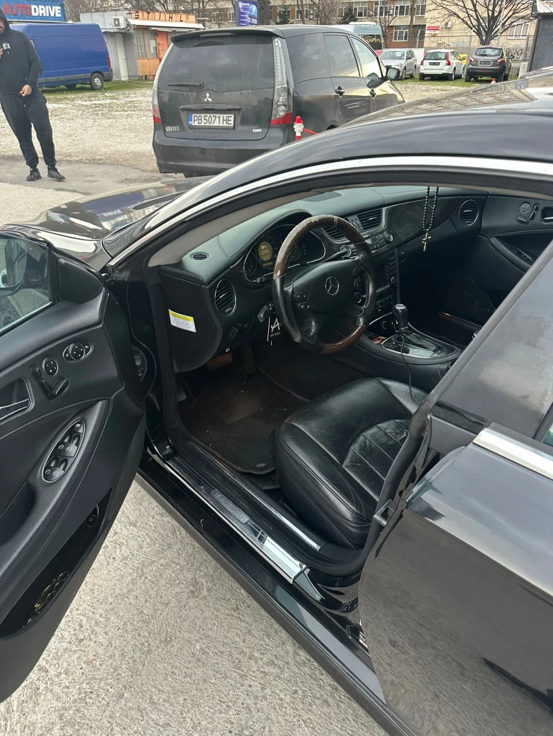 Mercedes-Benz CLS 500, снимка 4 - Автомобили и джипове - 52974971