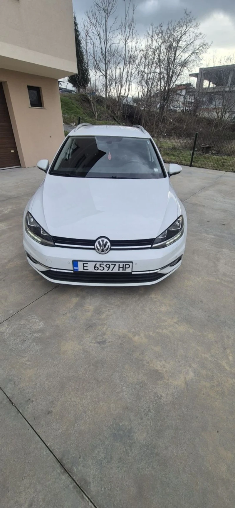VW Golf 1.6 TDI 116, снимка 10 - Автомобили и джипове - 53408994