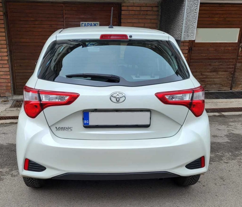 Toyota Yaris 1.5 CVT Luna, снимка 3 - Автомобили и джипове - 53534324