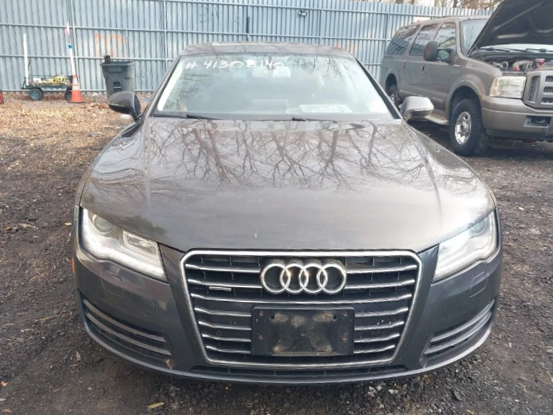 Audi A7 Premium Plus* Подгрев* Bose* Шибидах* Камера* , снимка 1 - Автомобили и джипове - 48993906