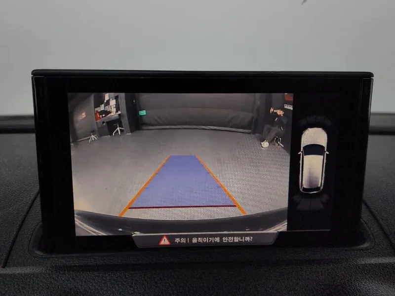 Audi A3 2.0 TFSI, снимка 16 - Автомобили и джипове - 54132701