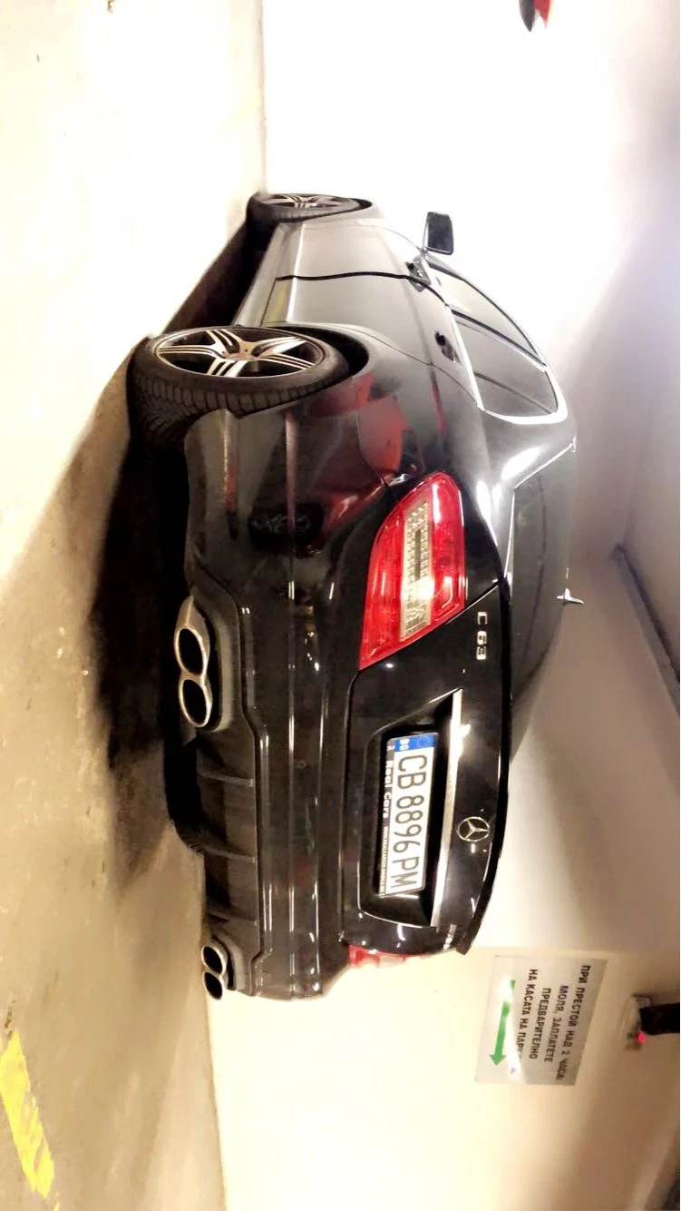 Mercedes-Benz C 320, снимка 13 - Автомобили и джипове - 54317708