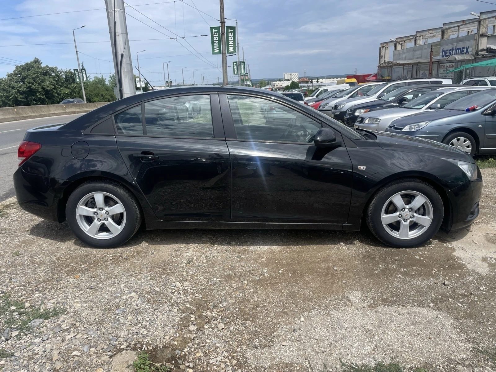 Chevrolet Cruze 1.6i-ITALIA - изображение 4