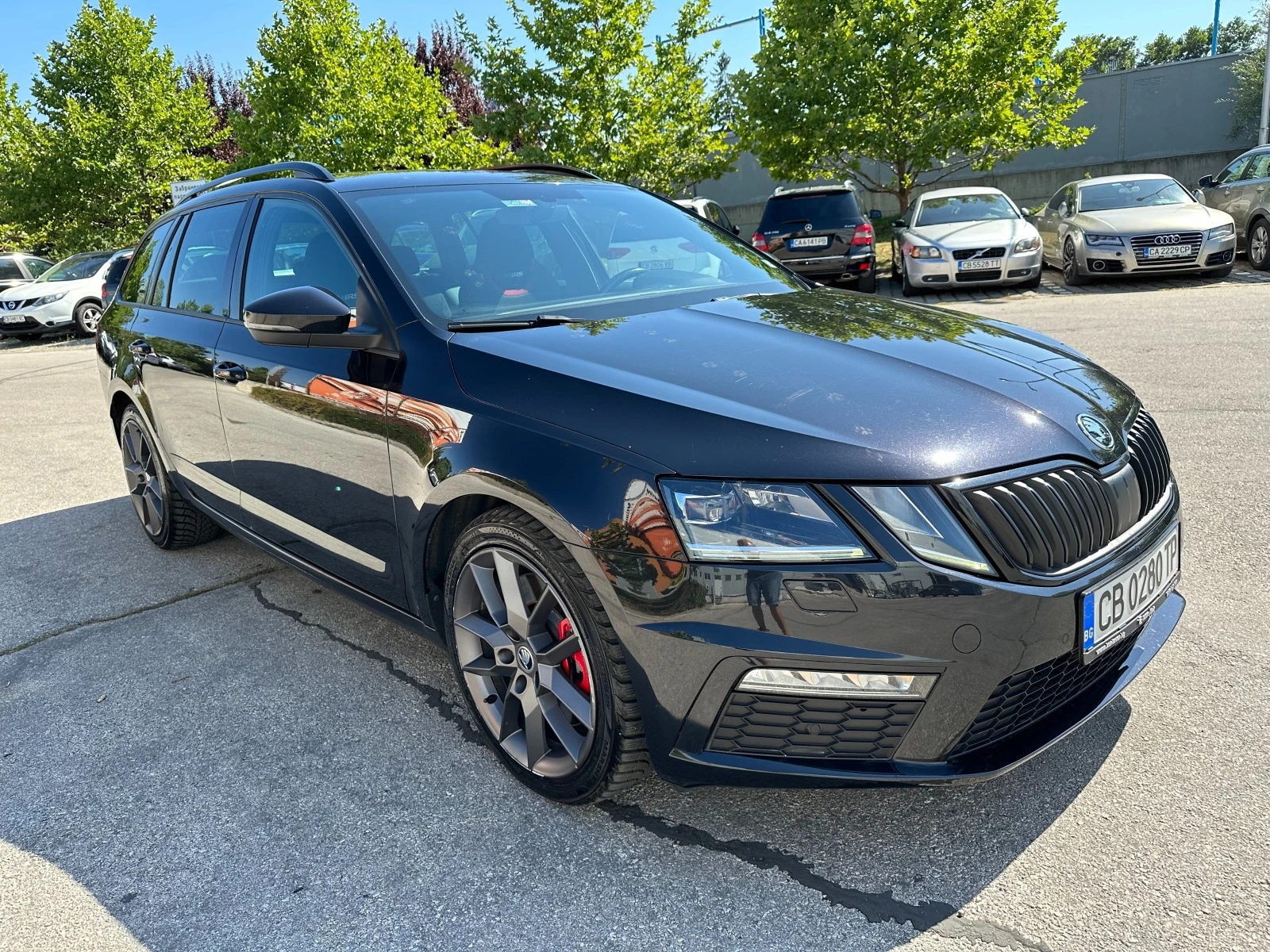 Skoda Octavia VRS 2.0i 230к.с. - изображение 6