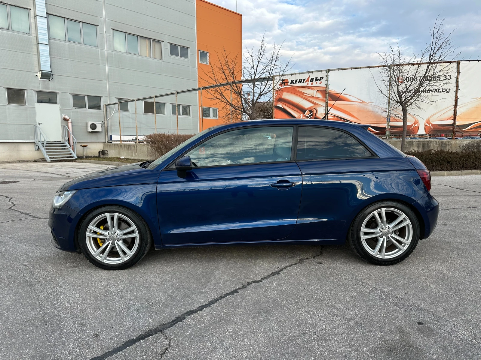 Audi A1 1.6d 125 к.с. - изображение 2