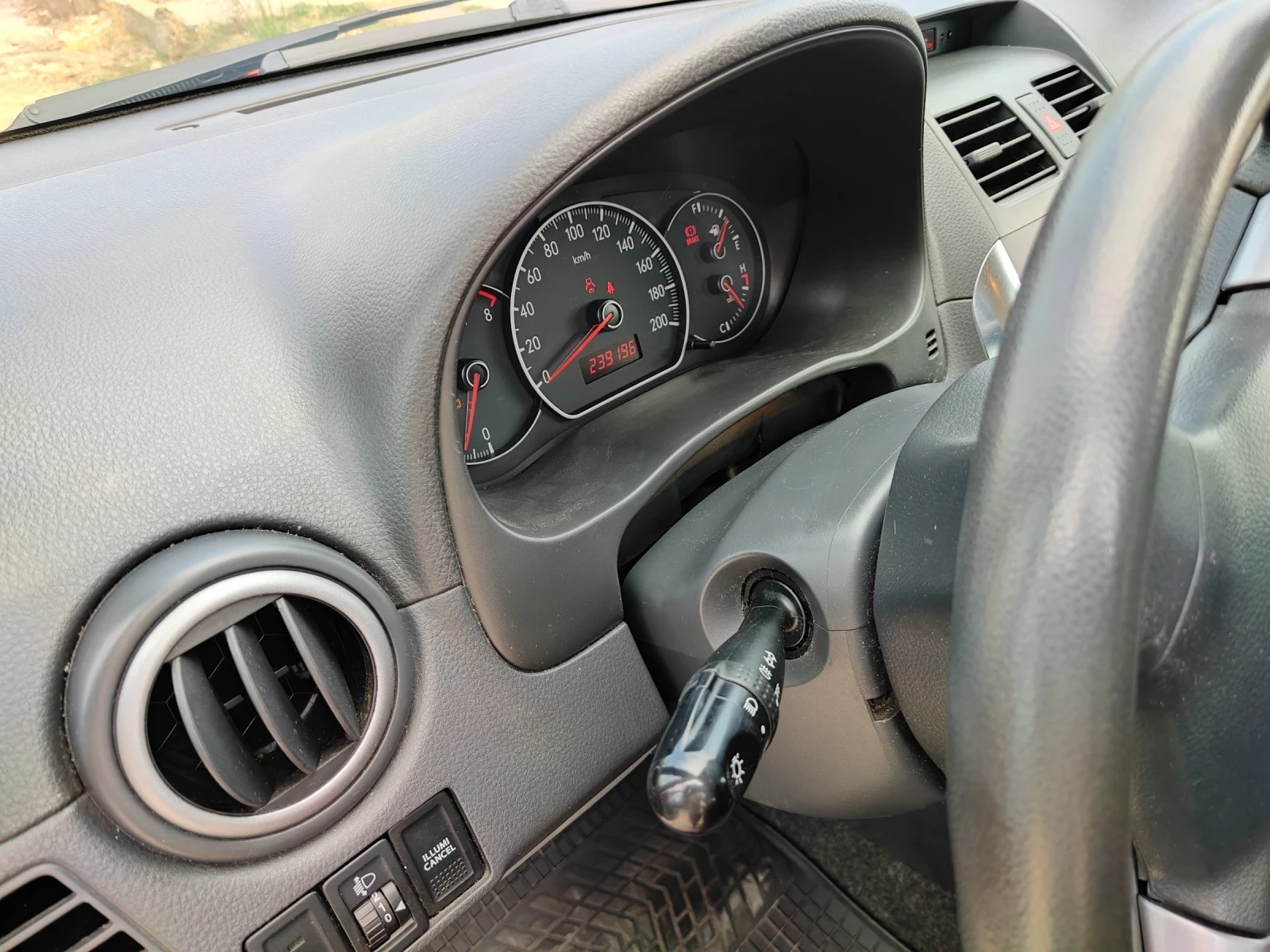 Suzuki SX4  - изображение 9