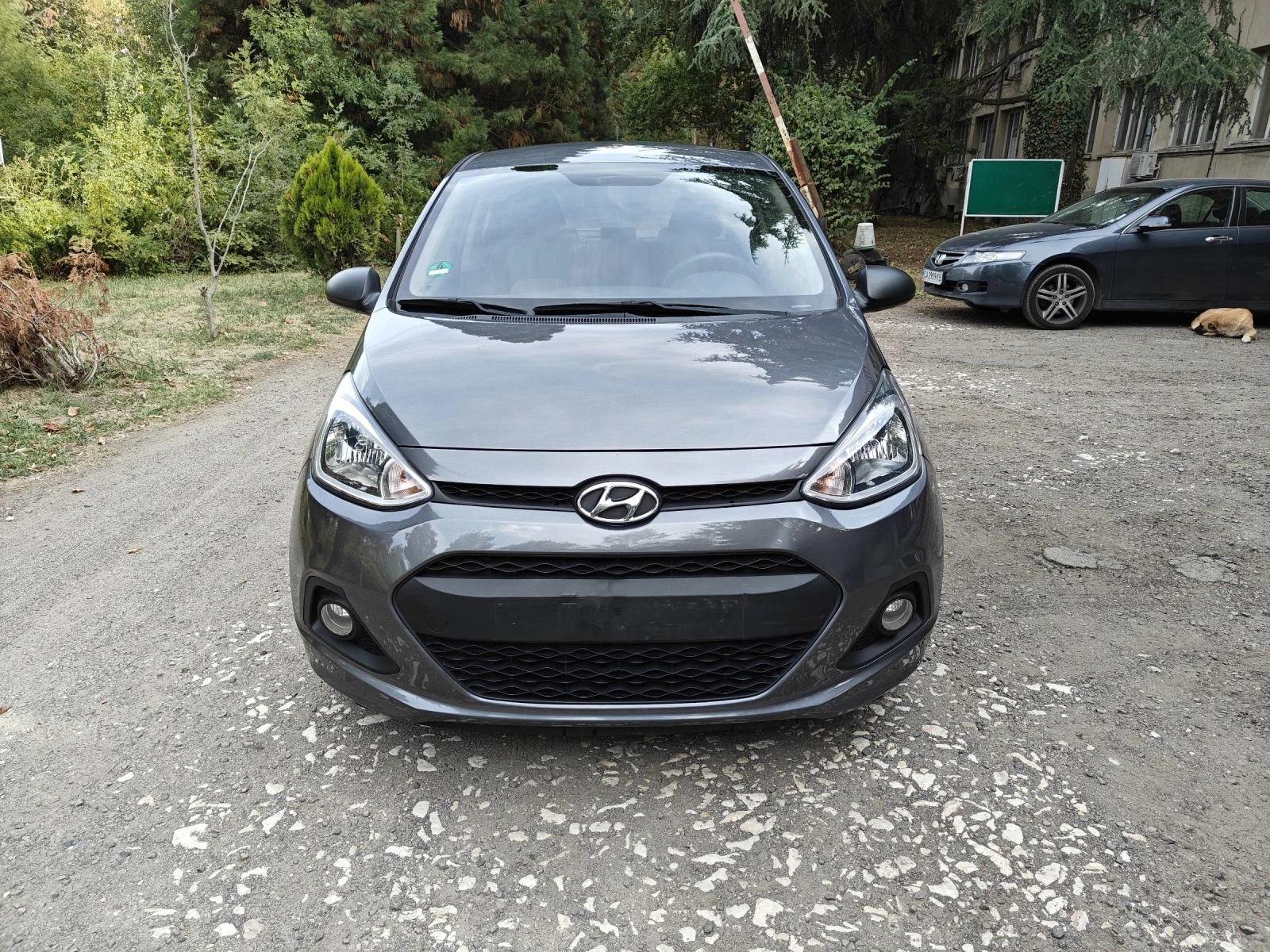 Hyundai I10 1.0 АВТОМАТИК - изображение 2