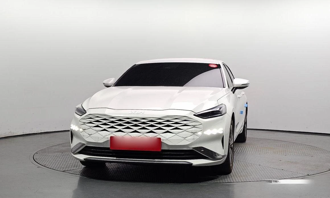Kia K8 3.5 LPG 2WD Perstige * НАЙ-ДОБРА ЦЕНА В БЪЛГАРИЯ*  - изображение 3