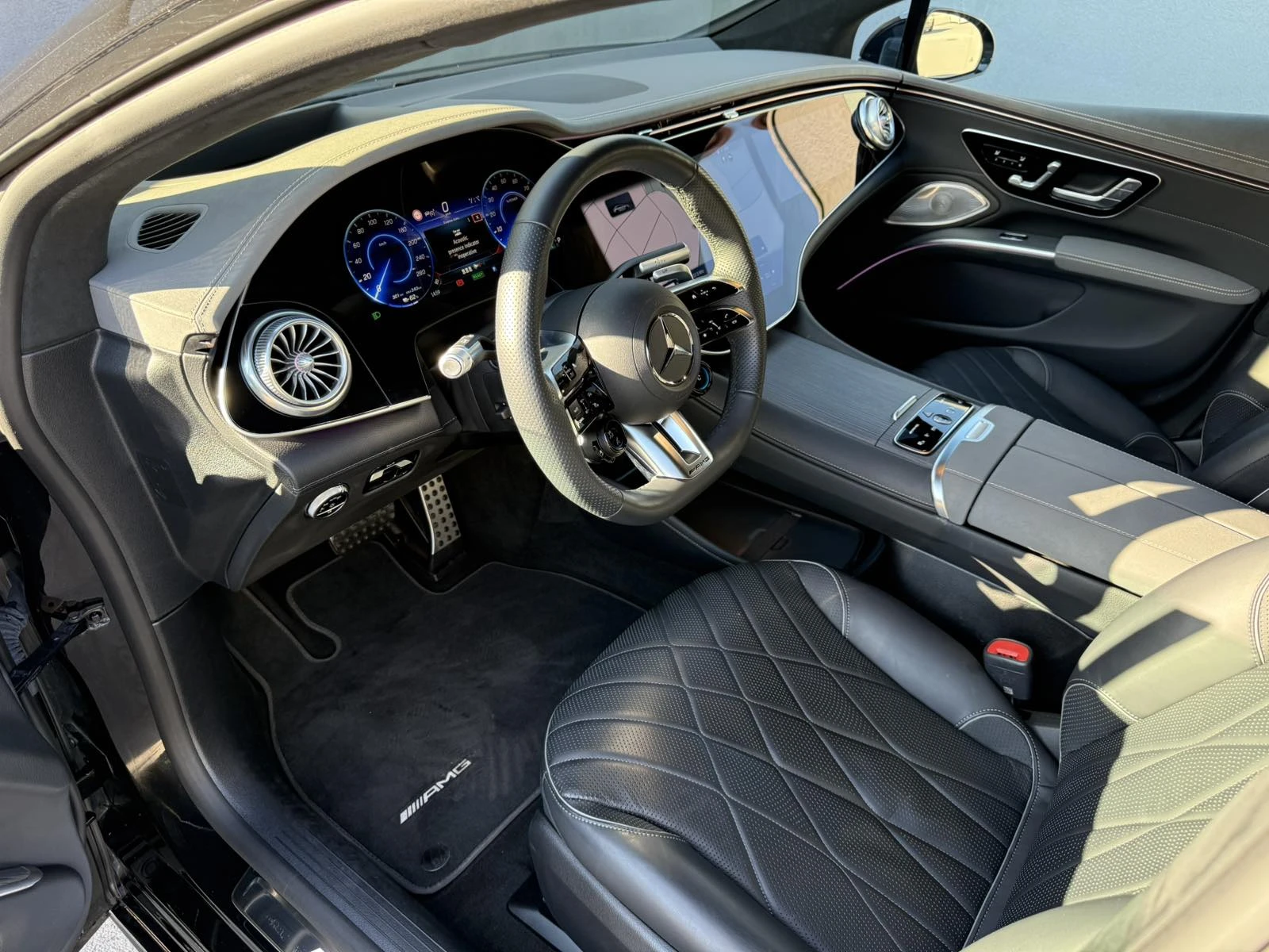 Mercedes-Benz EQS 53 AMG 4MATIC +  - изображение 10