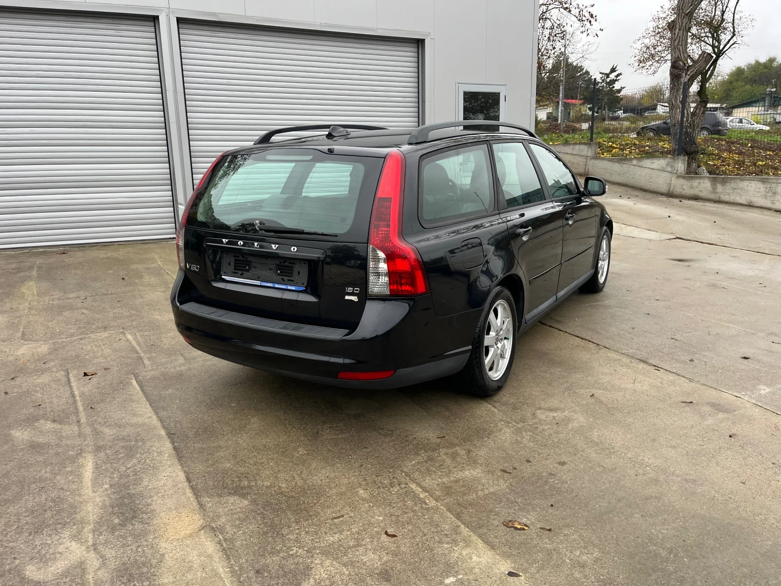 Volvo V50 1.6d - изображение 8