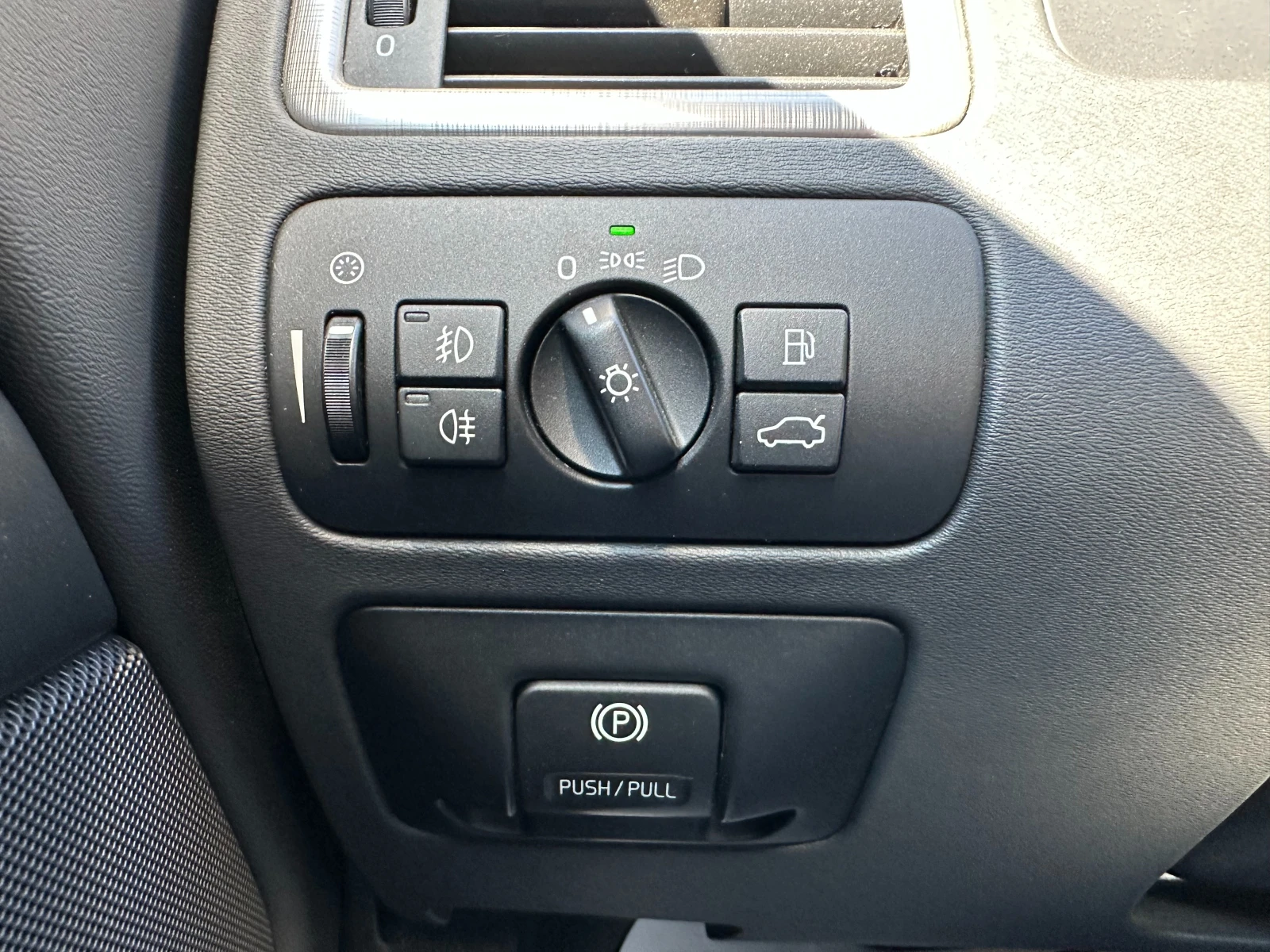 Volvo V70 3.0i 286 �.�.  | Mobile.bg � ����������� 16