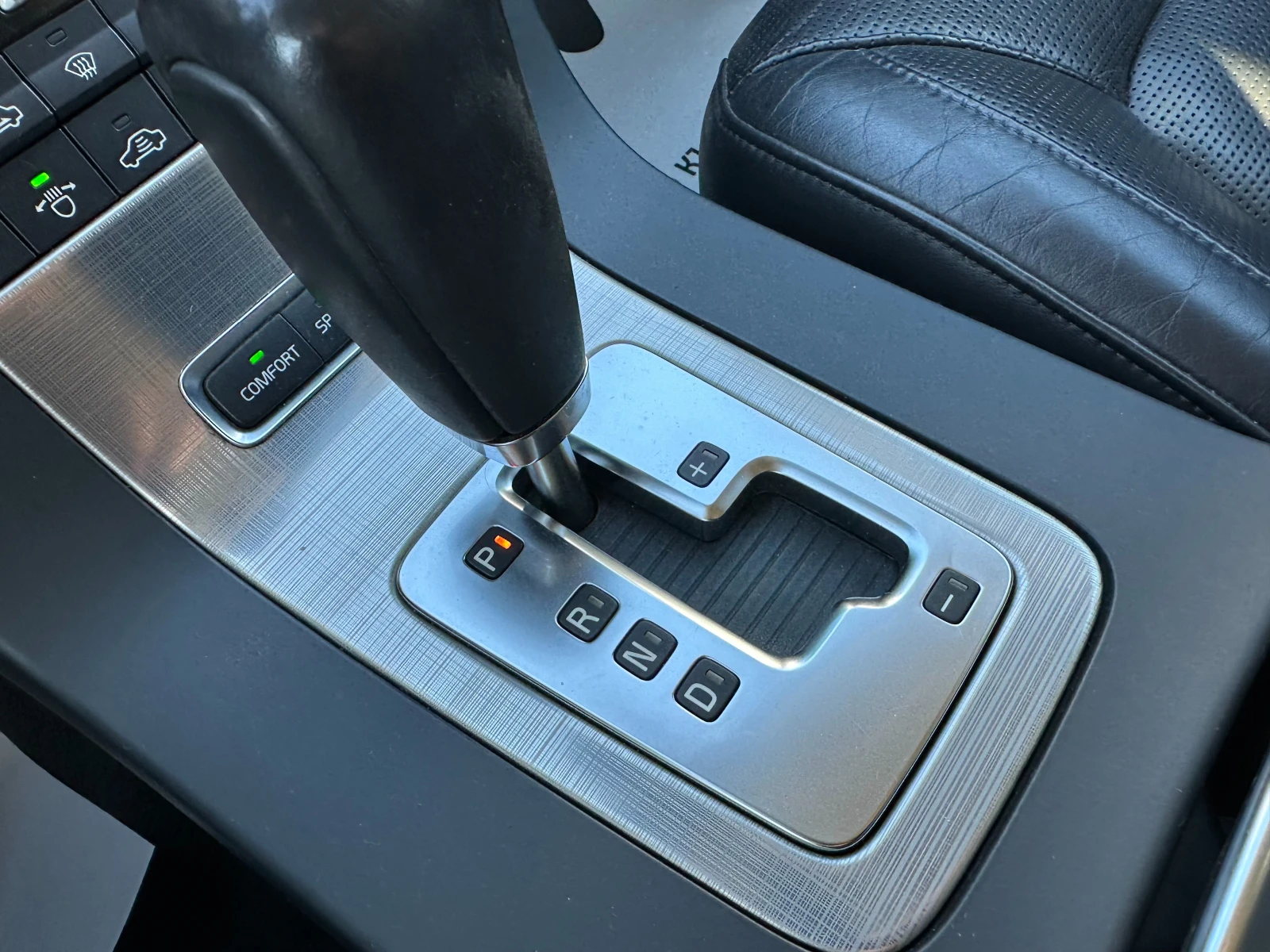 Volvo V70 3.0i 286 �.�.  | Mobile.bg � ����������� 12