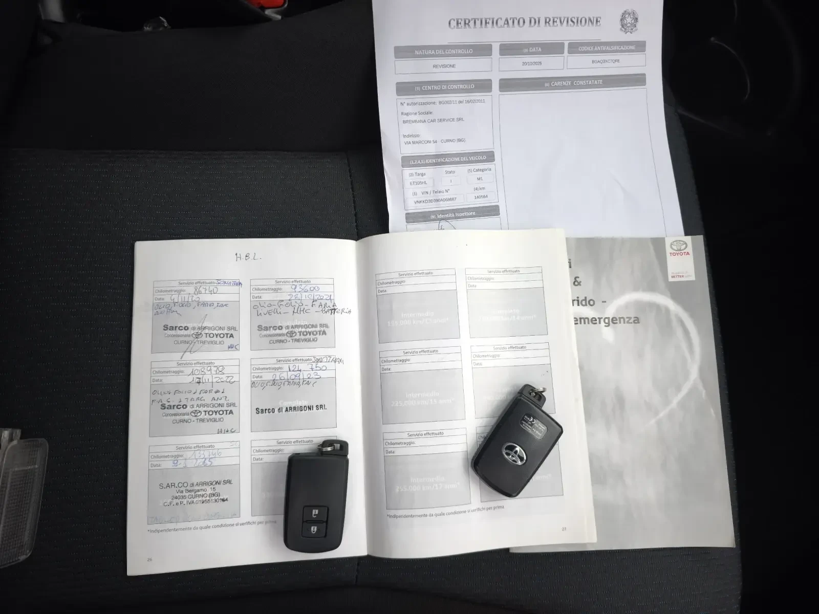 Toyota Yaris 1.5HYBRID FULL SERVICE IN TOYOTA NEW  | Mobile.bg � ����������� 14