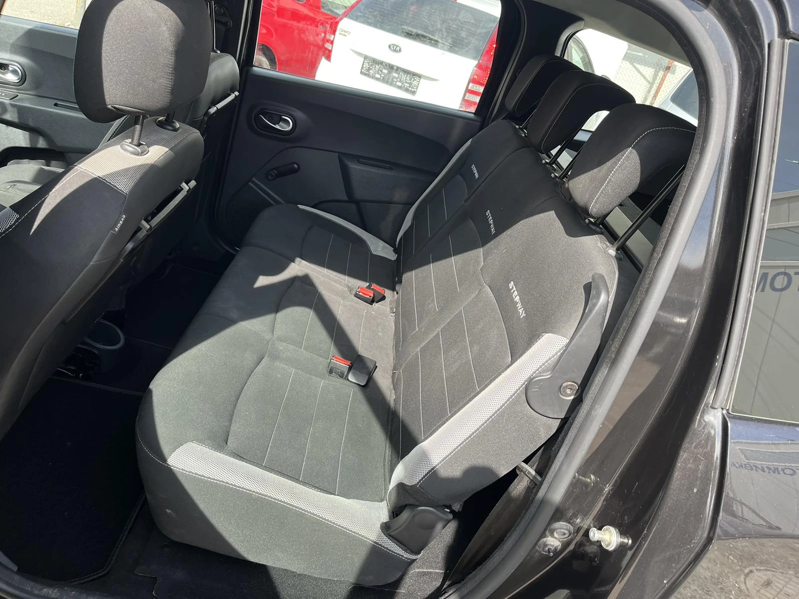 Dacia Lodgy 1.2 Stepway E-6 | Mobile.bg � ����������� 16