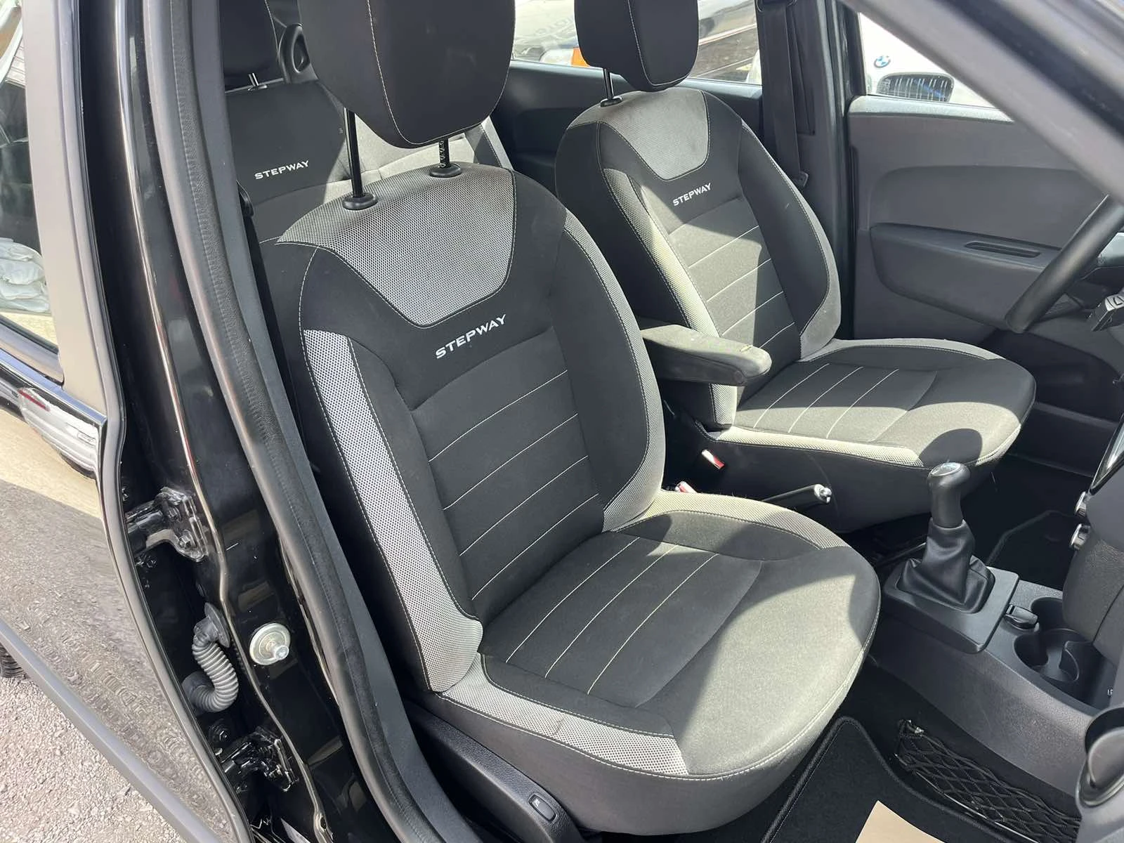 Dacia Lodgy 1.2 Stepway E-6 | Mobile.bg � ����������� 10