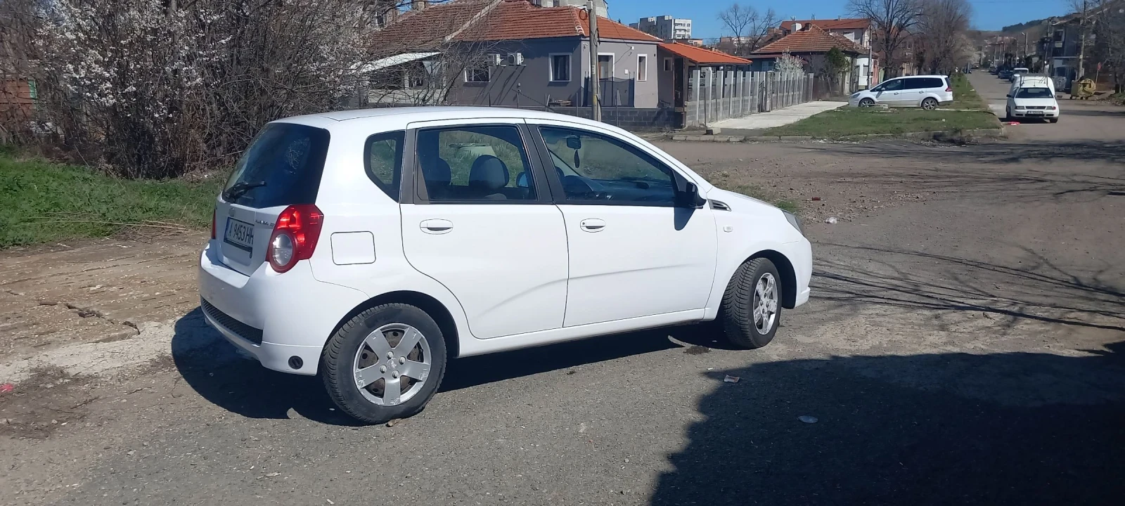 Chevrolet Aveo 1.2-16v 80hp. Газ - изображение 2