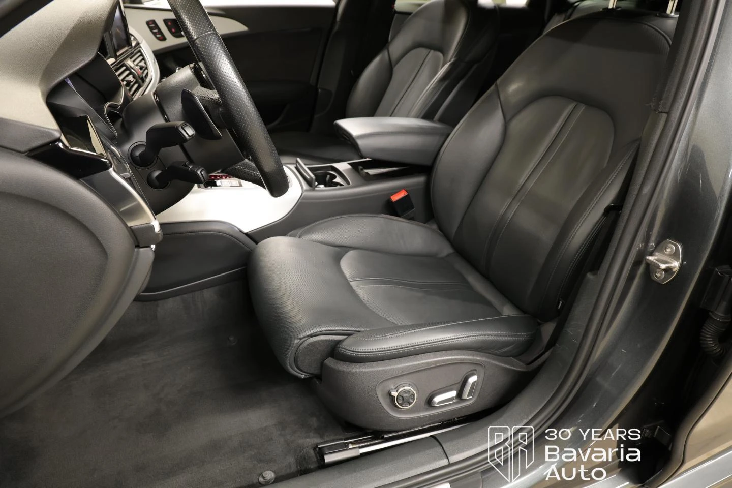 Audi Rs6 4.0 TFSI Quattro, снимка 8 - Автомобили и джипове - 53777965