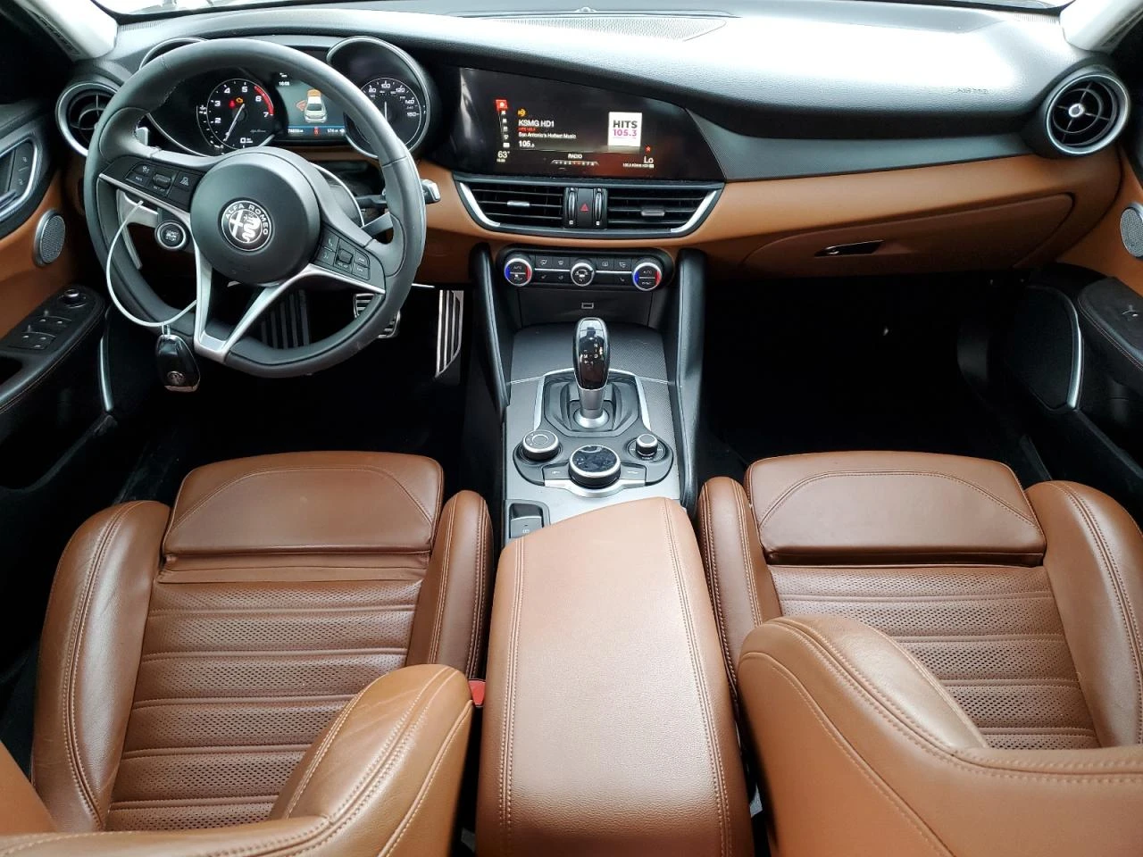 Alfa Romeo Giulia 2018 ALFA ROMEO GIULIA TI Q4, снимка 9 - Автомобили и джипове - 53823632