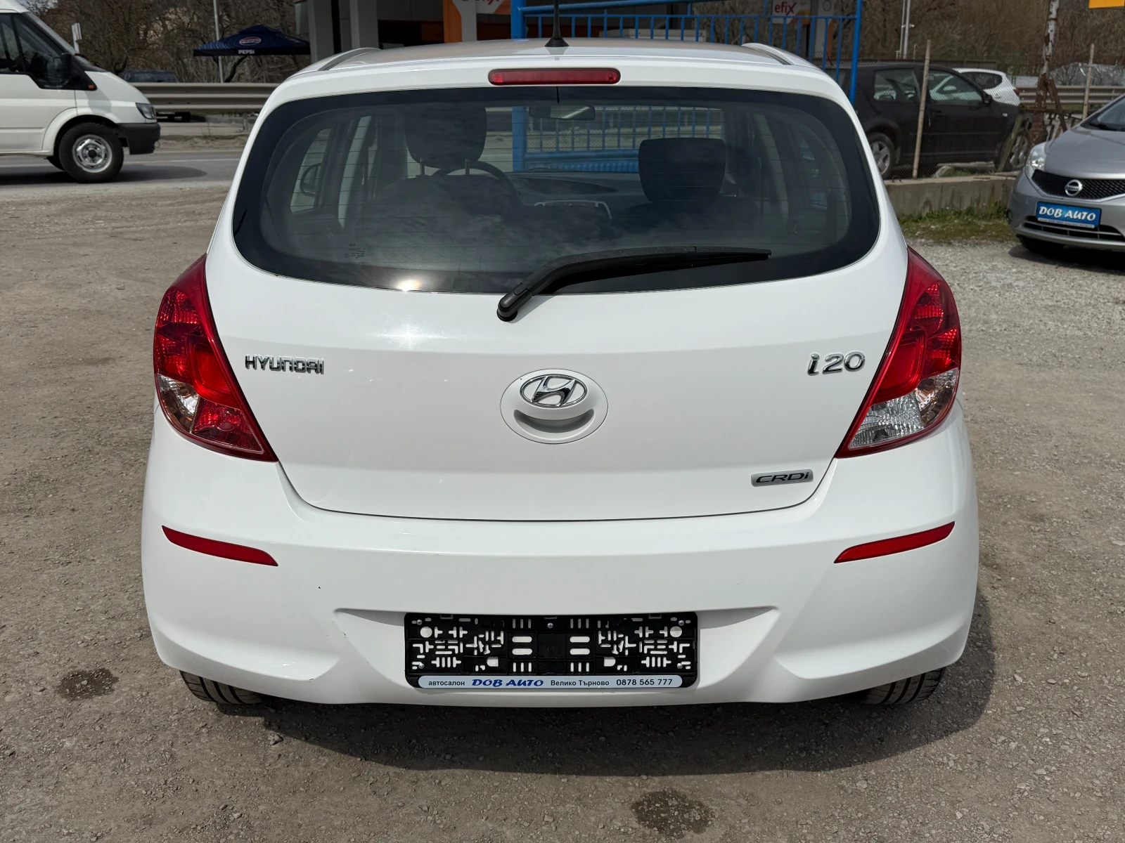 Hyundai I20 1.1CRDI-Климатик Ел пакет Мулти волан, снимка 5 - Автомобили и джипове - 53998284
