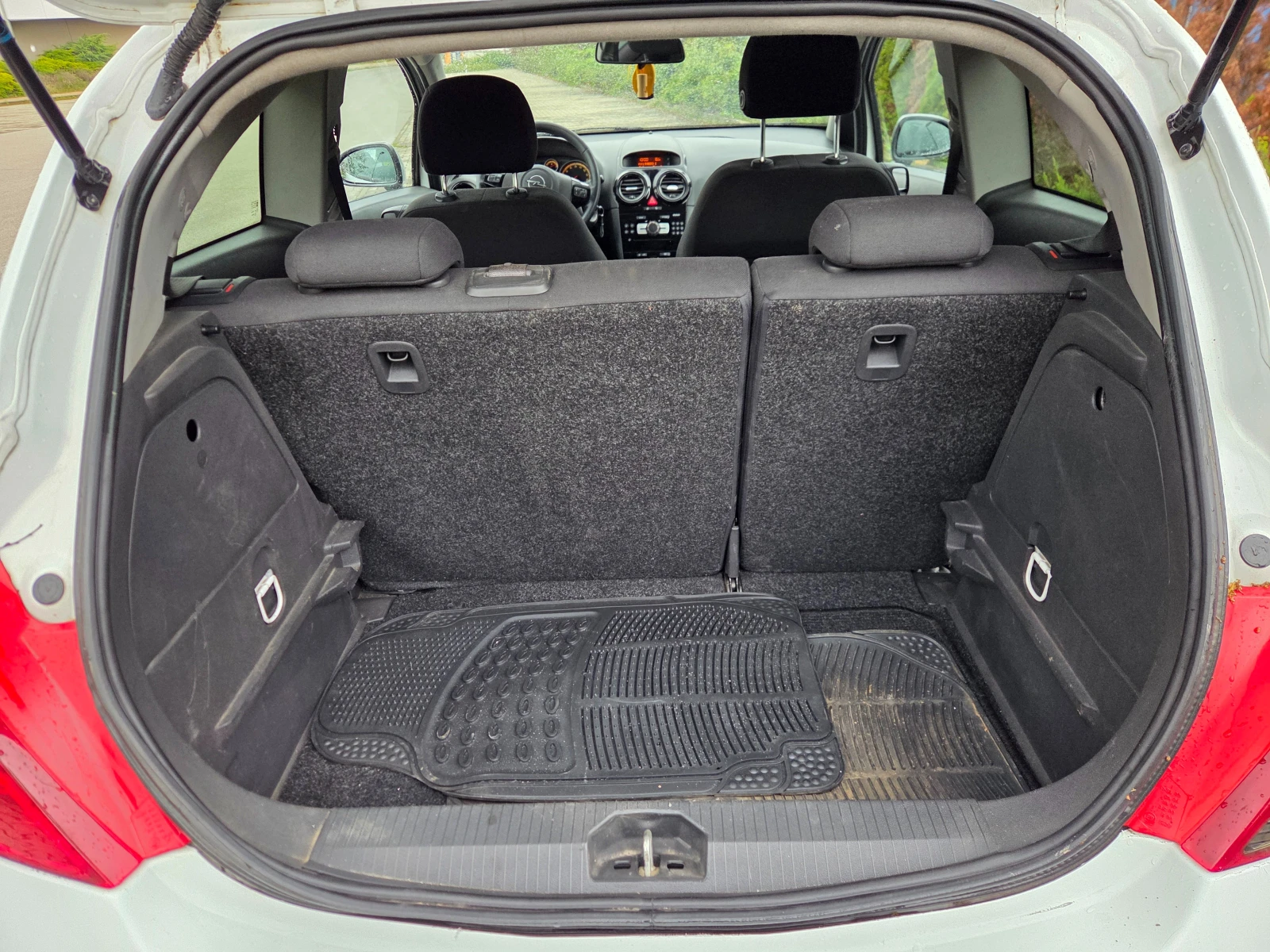 Opel Corsa 1.2i Газов инж. Отлична, снимка 9 - Автомобили и джипове - 54364862