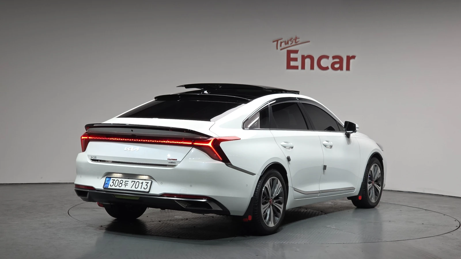 Kia K8 Hybrid Signature , снимка 2 - Автомобили и джипове - 54623819