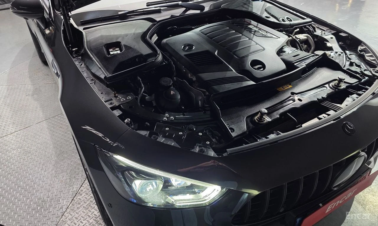 Mercedes-Benz GT 43* AMG* 4MATIC+ * ОБДУХВАНЕ* ПОДГРЕВ* 360 КАМЕРА, снимка 13 - Автомобили и джипове - 54776016