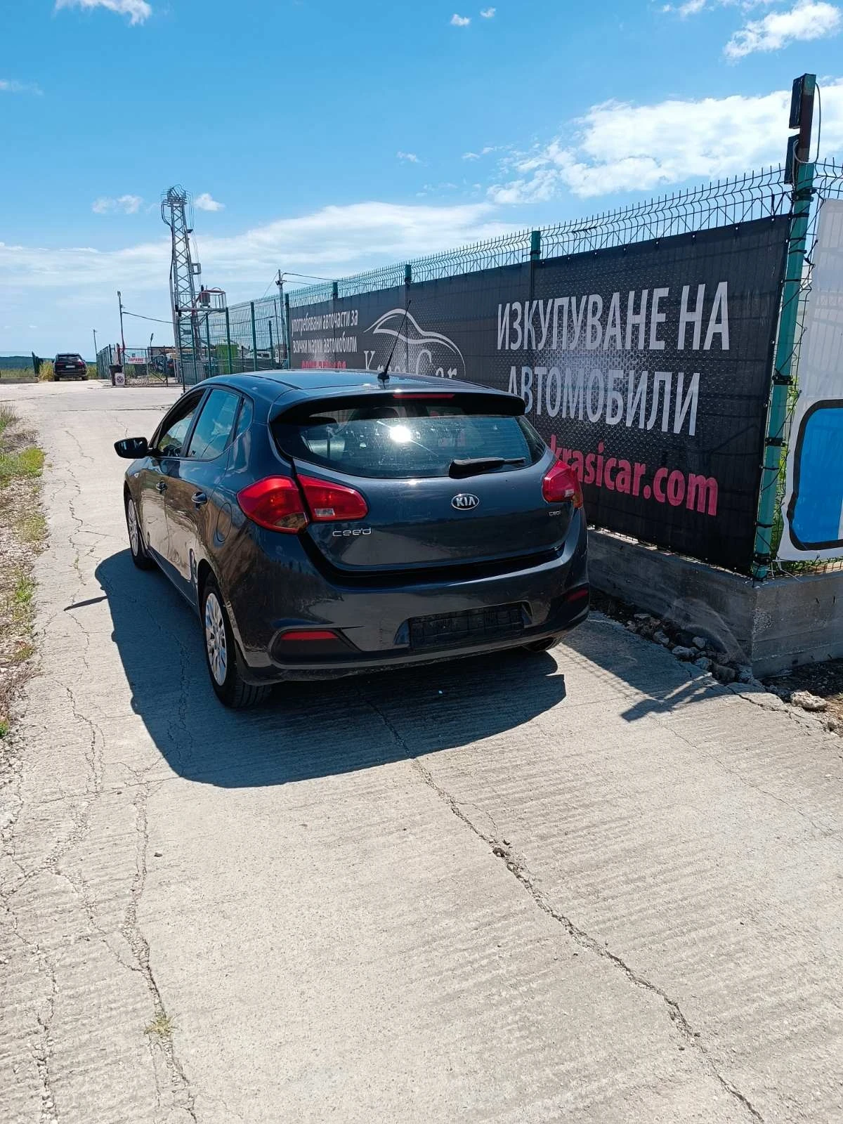 Kia Ceed 1.6CRD  D4FB, снимка 3 - Автомобили и джипове - 54913051